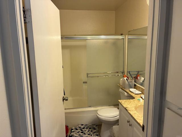 Detail Gallery Image 7 of 19 For 8034 Linda Vista Rd 1d,  San Diego,  CA 92111 - 2 Beds | 2 Baths