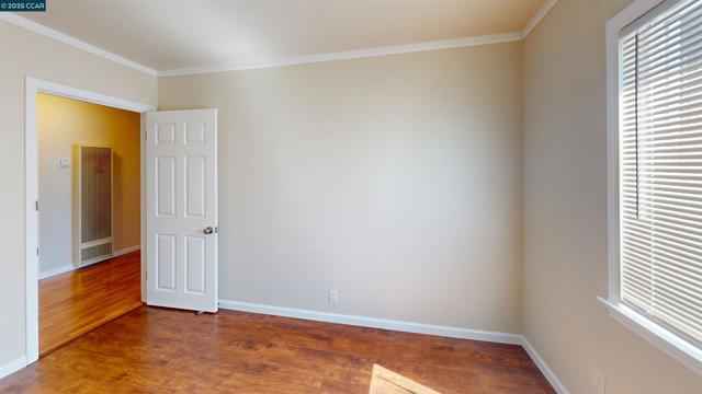 2029 Sutter Ave, San Pablo CA: https://media.crmls.org/mediaz/5960a5d6-9e73-4320-9837-6bbb857e47bc.jpg