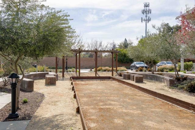 259 Orbit Way, Mountain View CA: https://media.crmls.org/mediaz/5960d384-7c52-4287-a4ac-8d4c54702b3f.jpg