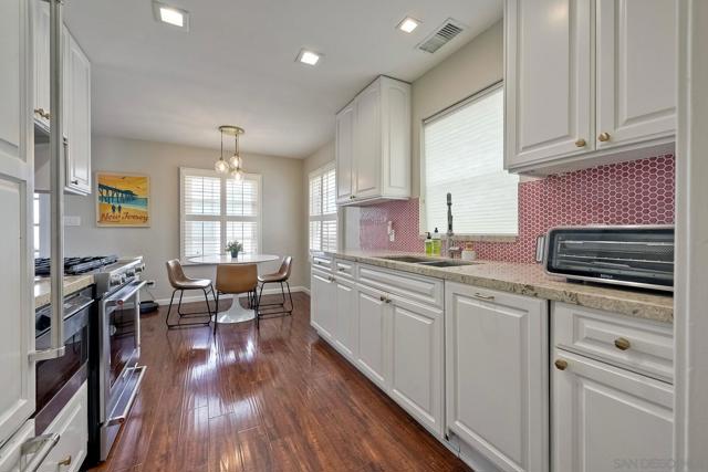 5027 Rodman Ave, San Diego CA: https://media.crmls.org/mediaz/596156b0-02a4-4c8c-9be7-90f2d6818a36.jpg