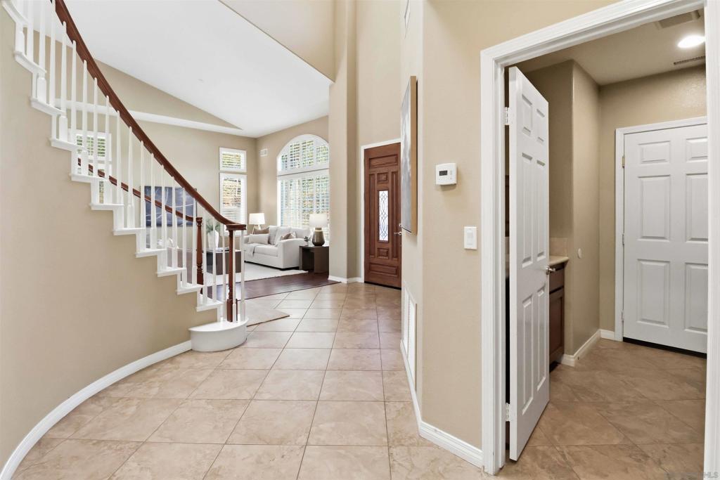 691 Center Stage Glen - photo 14