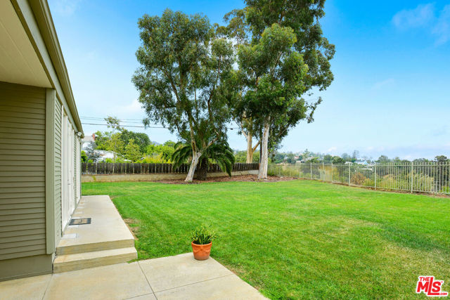 Drew Fenton | 902 EL MEDIO Avenue Pacific Palisades CA | MLS: 7315125