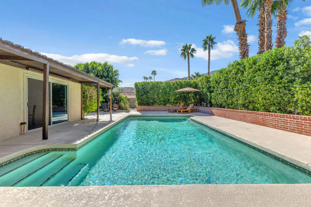 71521 Halgar Road, Rancho Mirage CA: https://media.crmls.org/mediaz/5962aad0-2815-4c4f-87a3-baa16416a6c6.jpg