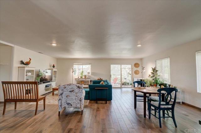 15720 Zeigler Court, Ramona CA: https://media.crmls.org/mediaz/59644953-95f1-48ec-ac90-28e5b9715302.jpg