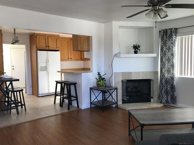 4819 Ingraham St, San Diego CA: https://media.crmls.org/mediaz/5964cd9e-e183-4533-9510-1d2e65853269.jpg
