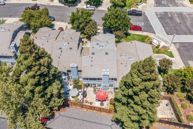 1789 Corte Sueno, Livermore CA: https://media.crmls.org/mediaz/5964e602-21af-4d5c-9fbb-1d23dbc7a67e.jpg