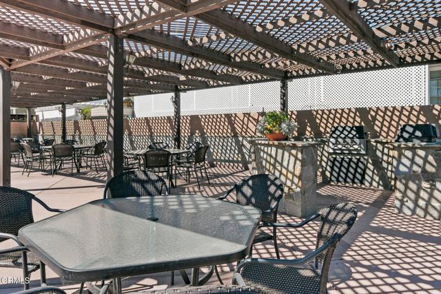 Detail Gallery Image 34 of 41 For 80 Copland Cir #80,  Ventura,  CA 93003 - 2 Beds | 2 Baths