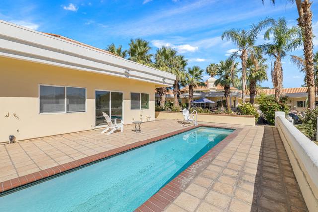 50180 Vista Montana Road, La Quinta CA: https://media.crmls.org/mediaz/5966795d-2390-4898-8e89-55cd15aacad5.jpg