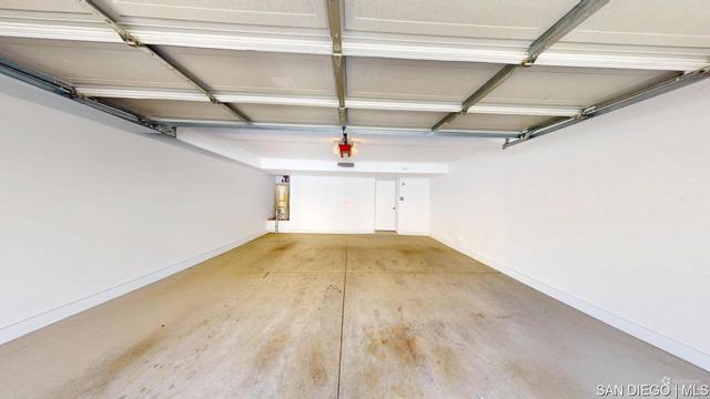 1876 E 12th ST, National City CA: https://media.crmls.org/mediaz/59676051-05b9-411b-b688-ce0241d7f0d3.jpg