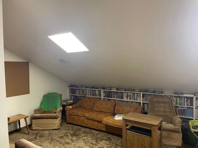 9395 King Road, Salinas CA: https://media.crmls.org/mediaz/5968985d-a284-4cc1-b126-c219a9df7f4f.jpg