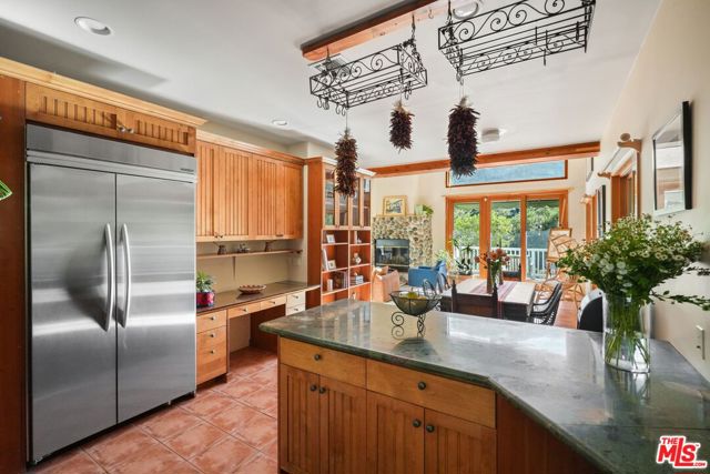 774 Old Topanga Canyon Road photo 17