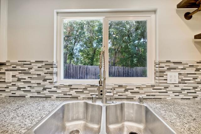 Detail Gallery Image 20 of 40 For 1019 Highland Dr, Vista,  CA 92083 - 3 Beds | 2 Baths
