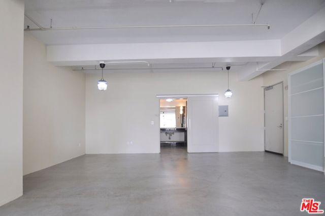 849 S Broadway, Los Angeles CA: https://media.crmls.org/mediaz/596c80dc-522d-42cf-9000-538f40884525.jpg