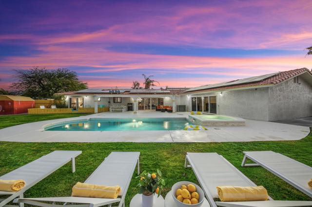 2099 E Racquet Club E Road, Palm Springs CA: https://media.crmls.org/mediaz/596d6c9e-e549-4dd3-8dc0-4032c44fa1f6.jpg