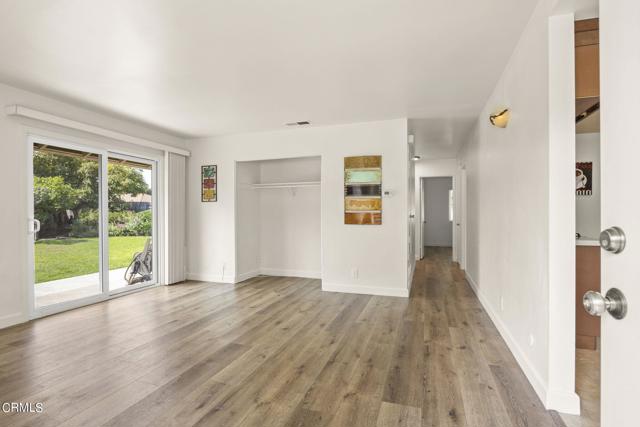 Image 6 of 58 For 9417 Petit Court