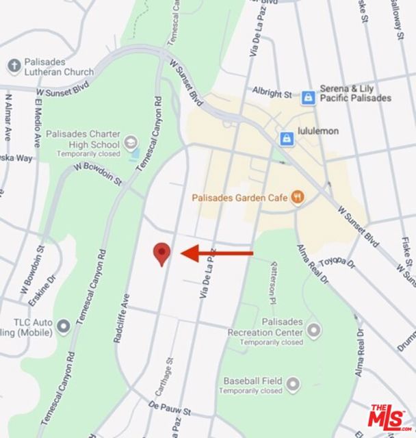 743 Haverford Avenue, Pacific Palisades CA: https://media.crmls.org/mediaz/596e5f09-644f-4602-af26-eb5386a22d88.jpg
