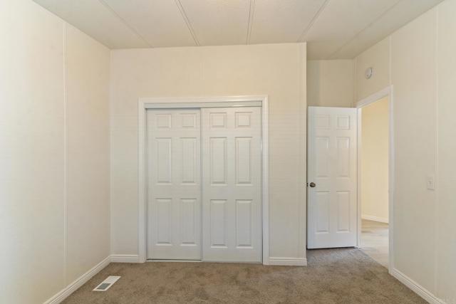 Detail Gallery Image 26 of 26 For 2042 Girard St #93,  Delano,  CA 93215 - 4 Beds | 2 Baths