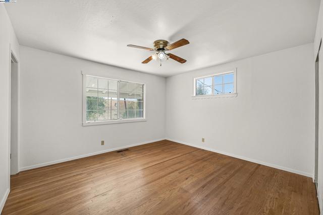 Image 14 of 57 For 16881 Midway Rd