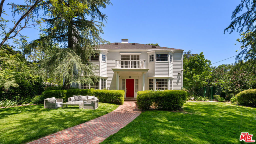 5404 Topeka Drive