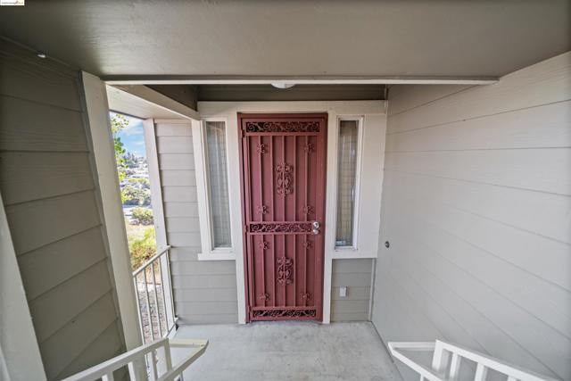 Image 4 of 43 For 6403 Blue Rock Ct