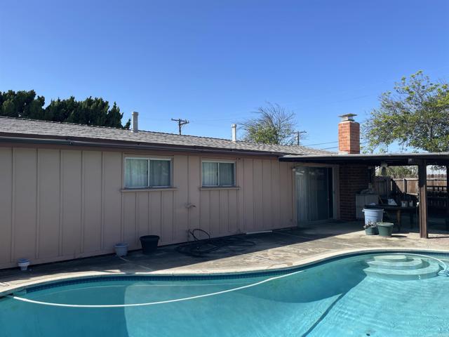 Detail Gallery Image 11 of 11 For 3395 Lockwood Dr, San Diego,  CA 92123 - 4 Beds | 2 Baths