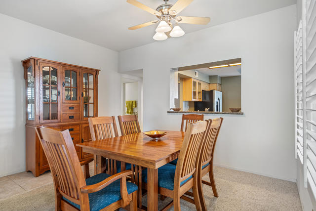 280 Vista Royale W Circle, Palm Desert CA: https://media.crmls.org/mediaz/596ff097-b5f5-4012-b53b-09c08137659b.jpg