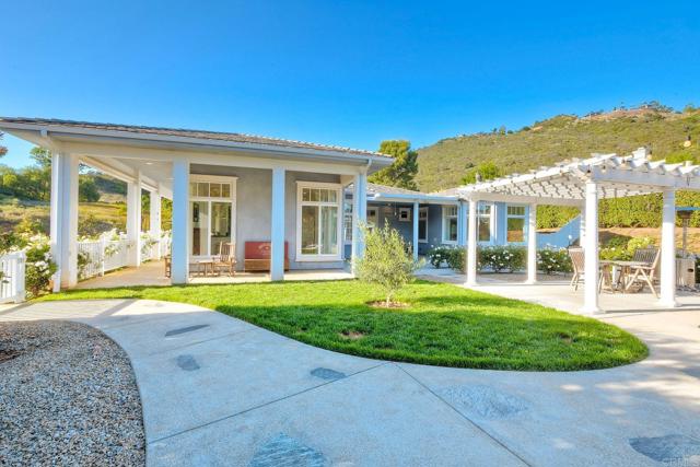 Detail Gallery Image 42 of 71 For 2507 Walinca Way, Vista,  CA 92084 - 4 Beds | 4 Baths