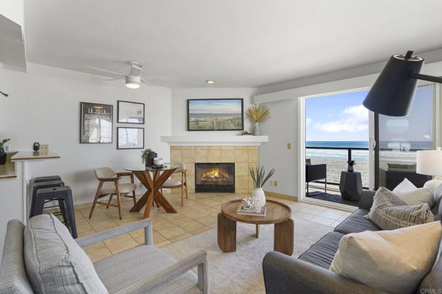 Detail Gallery Image 1 of 1 For 3631 Ocean Front Walk #3,  –,  CA 92109 - 2 Beds | 2 Baths