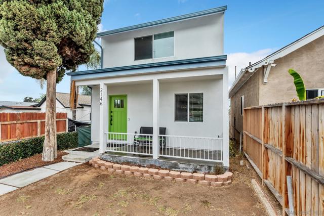 2146 Franklin Ave, San Diego CA: https://media.crmls.org/mediaz/597188c7-5c57-4c8c-a4a1-b70c1365dbf3.jpg