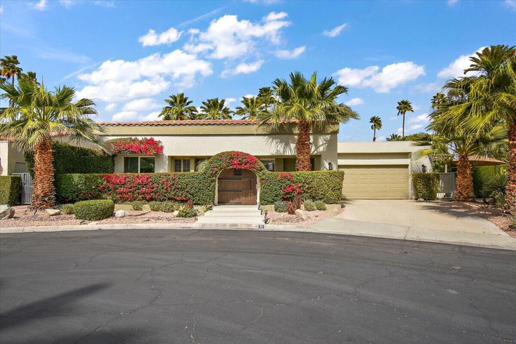 51 Mission Palms Drive E