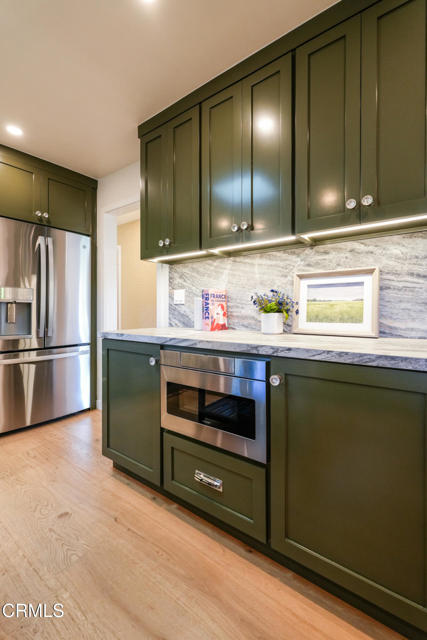 1100 Meridian Avenue, South Pasadena CA: https://media.crmls.org/mediaz/5971f6b2-f48d-47f0-952f-c88b68a71d75.jpg