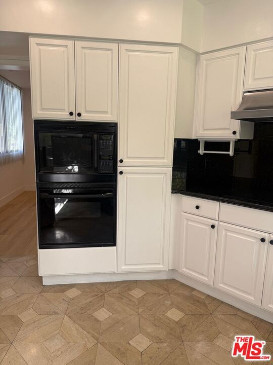 223 South Lasky Drive photo 14