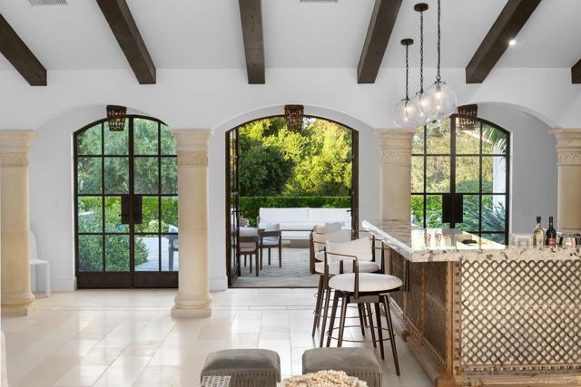 16304 Via De Santa Fe, Rancho Santa Fe CA: https://media.crmls.org/mediaz/59737dac-521a-4198-854a-e3cf5ff94bb1.jpg