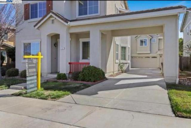 557 Stetson Dr, Oakdale CA: https://media.crmls.org/mediaz/597443e9-00b2-4c86-98c8-2ce4a686382e.jpg