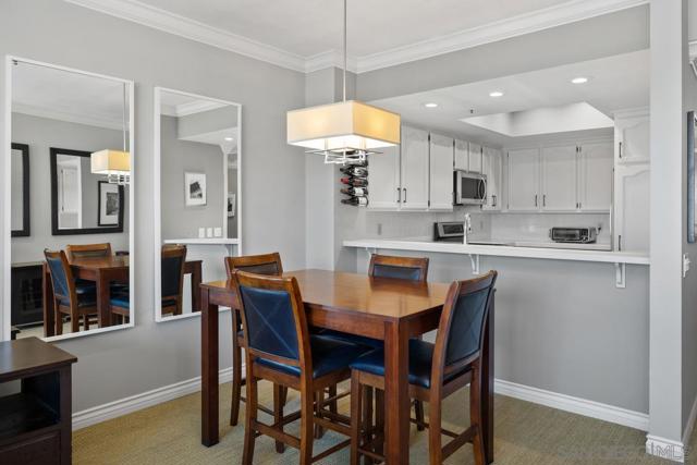 5865 FRIARS RD, San Diego CA: https://media.crmls.org/mediaz/59745cdb-2c97-402f-9261-e1ac9c036282.jpg