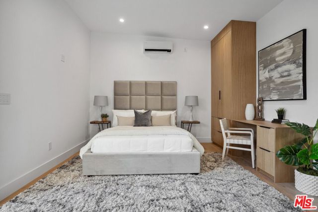 12041 Marine Street, Los Angeles CA: https://media.crmls.org/mediaz/5975b80e-ad68-42ba-b5b1-d45f1915c860.jpg