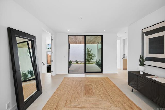 Image 11 of 58 For 2052 Montgomery Avenue