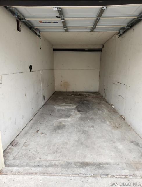 5341 Rex Avenue Unit 4, San Diego CA: https://media.crmls.org/mediaz/59764281-3871-446d-ac5a-6a40f80fd732.jpg