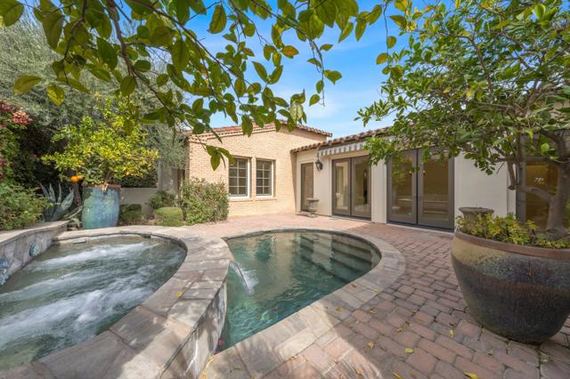 75065 Promontory Place, Indian Wells CA: https://media.crmls.org/mediaz/5978453f-1973-4d31-898d-9393ddb7246d.jpg
