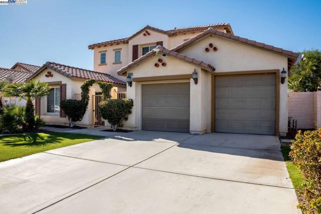 50289 San Capistrano Drive, Coachella CA: https://media.crmls.org/mediaz/597892ab-d3e6-4f64-917a-8844f31b6e81.jpg