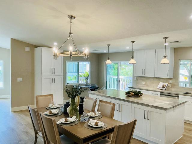 3445 Don Ortega Drive, Carlsbad CA: https://media.crmls.org/mediaz/597adfba-a4a8-42b6-9d25-06eff2e1582a.jpg