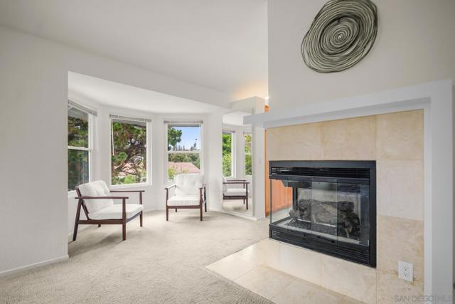 13358 Twin Circle Ct, Poway CA: https://media.crmls.org/mediaz/597cf5ab-93d8-4921-b3cd-983f5875147f.jpg