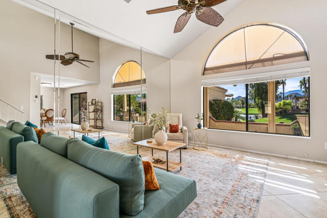 76955 Turendot Street, Palm Desert CA: https://media.crmls.org/mediaz/597d0ec0-537a-437f-aaa8-b2038bd7e14d.jpg