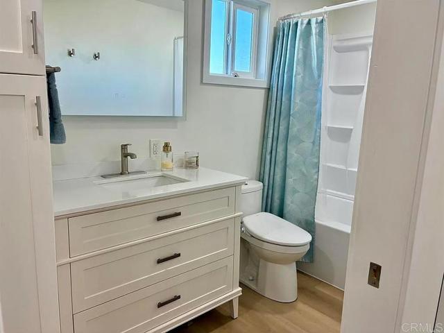 Detail Gallery Image 9 of 20 For 4660 N River Rd #136,  Oceanside,  CA 92057 - 3 Beds | 3 Baths