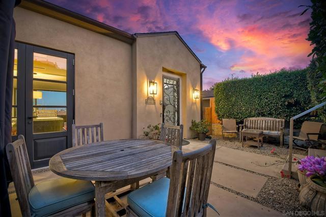812 San Antonio Pl, San Diego CA: https://media.crmls.org/mediaz/597ee942-e860-4e05-88de-9c9b928d8f14.jpg