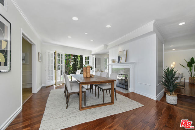 15474 Loom Place, Sherman Oaks CA: https://media.crmls.org/mediaz/597f63d4-c749-4787-9078-650b2ed87b60.jpg