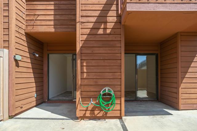 Detail Gallery Image 8 of 53 For 2435 Garfield St, Carlsbad,  CA 92008 - 3 Beds | 2 Baths