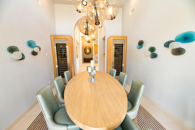 12 Varsity Circle, Rancho Mirage CA: https://media.crmls.org/mediaz/598158bc-b0ed-48b9-be6b-2a5d07aa0da0.jpg