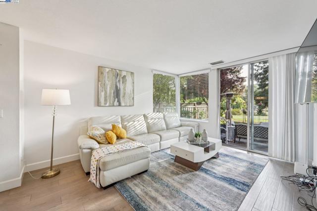 5310 E Lakeshore, San Ramon CA: https://media.crmls.org/mediaz/5982063c-ff77-4d3f-a30b-66b97210f634.jpg