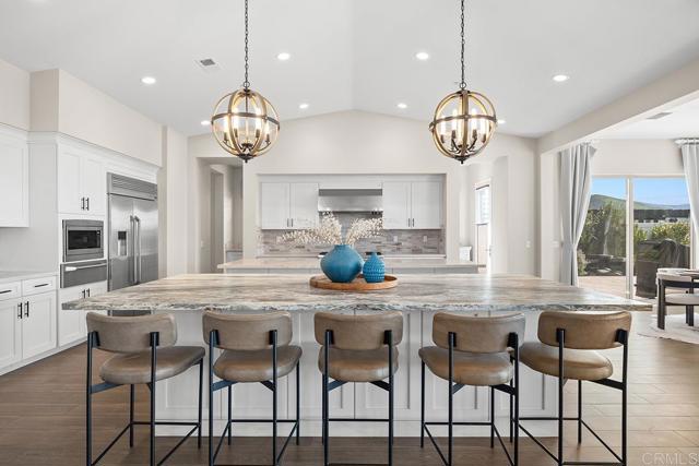 Detail Gallery Image 19 of 75 For 3224 Corte Melano, Chula Vista,  CA 91914 - 4 Beds | 3/1 Baths